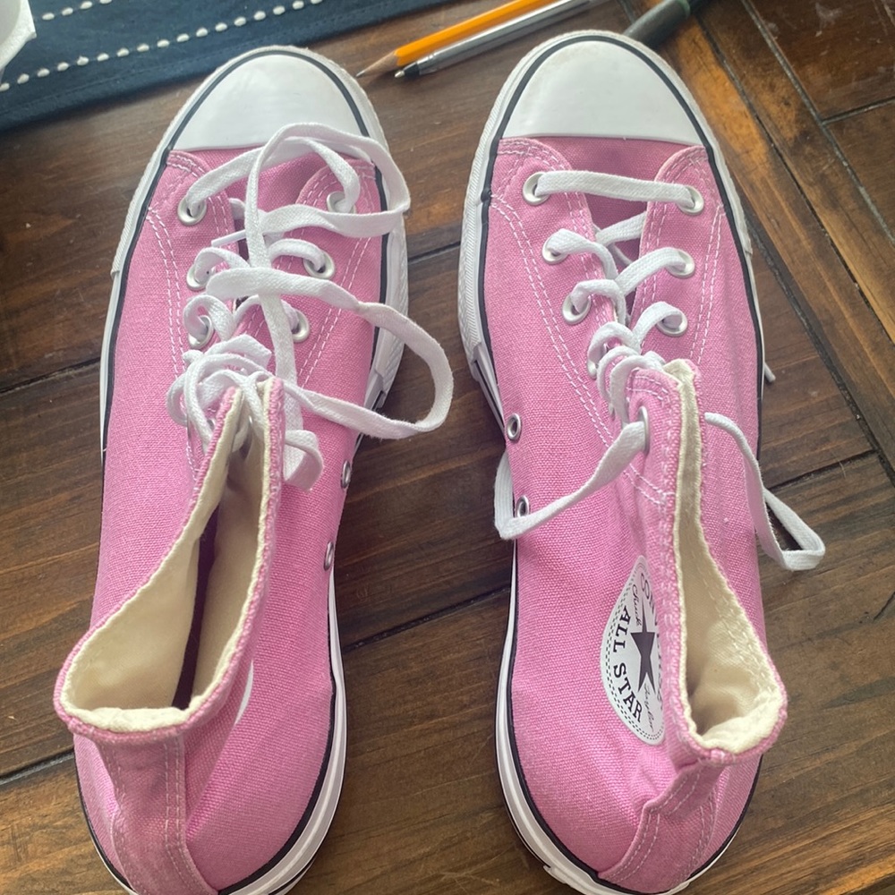 Platform pink Converse